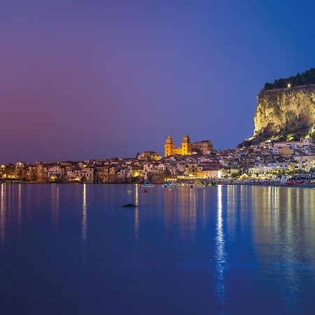 Pr1Mo Minimal Suite Cefalu Exterior photo