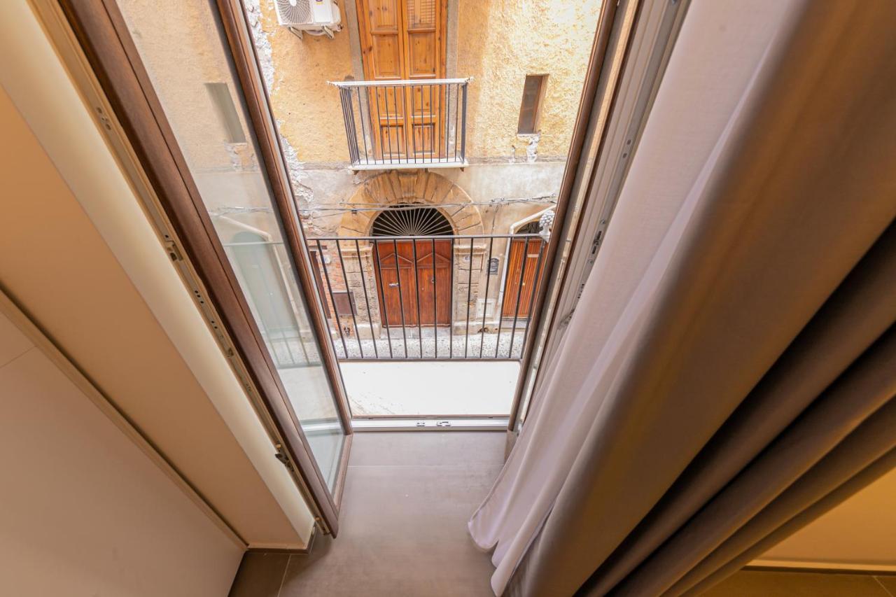 Pr1Mo Minimal Suite Cefalu Exterior photo